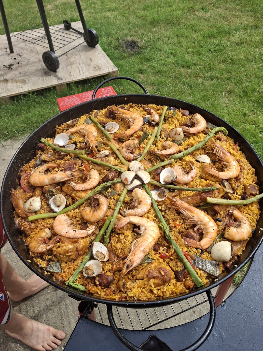 Paella Mixta order 15 people